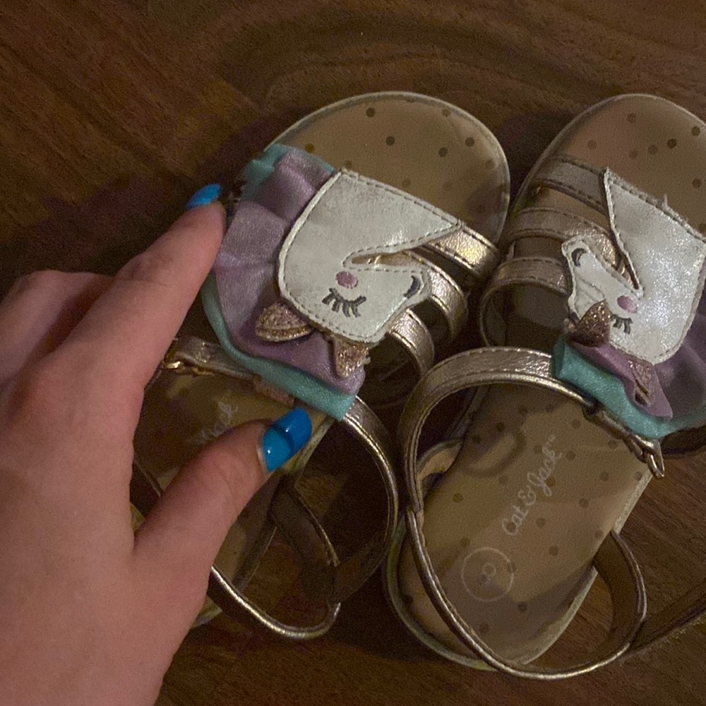 I am selling cat and jack tennis shoes.